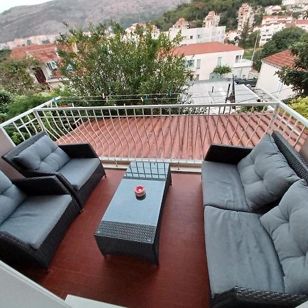 Apartment Sandra Ragusa Esterno foto