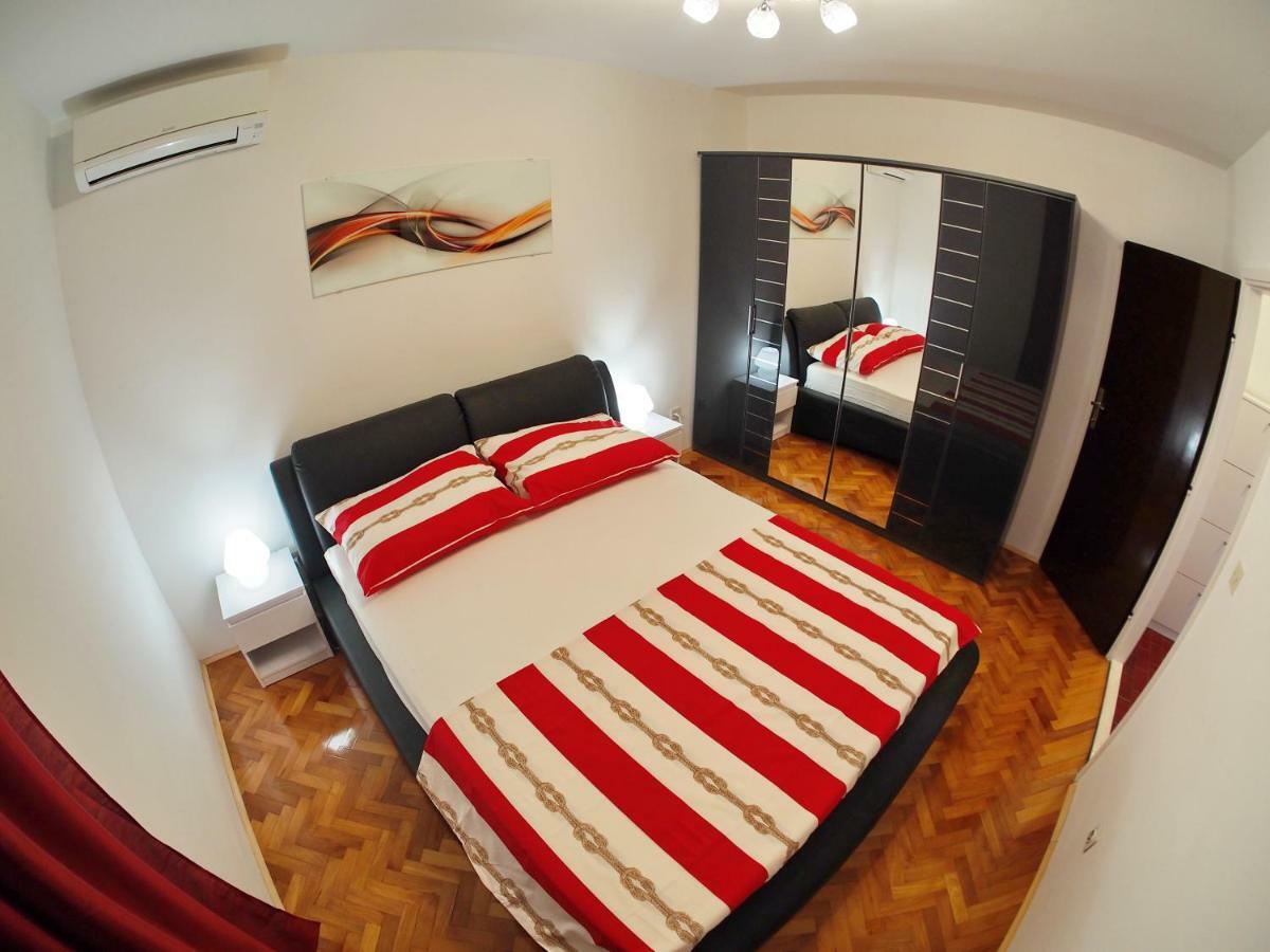 Apartment Sandra Ragusa Esterno foto